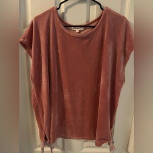 Vince Camuto Mauve Velvet Short Sleeve Top